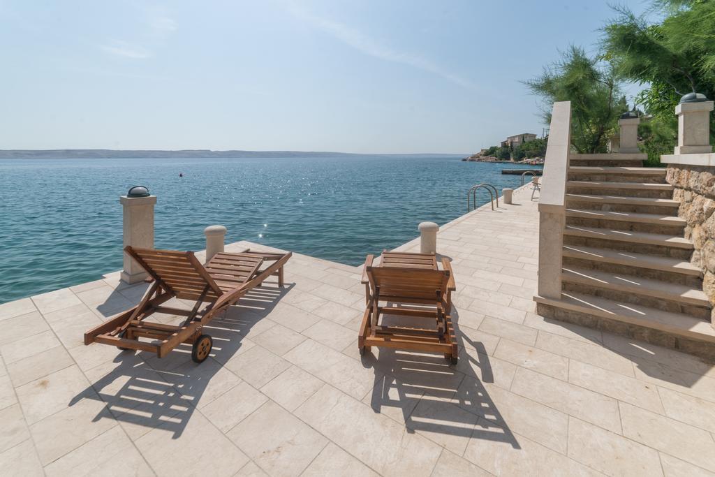 Seaside Apartment Baric Draga Exterior photo