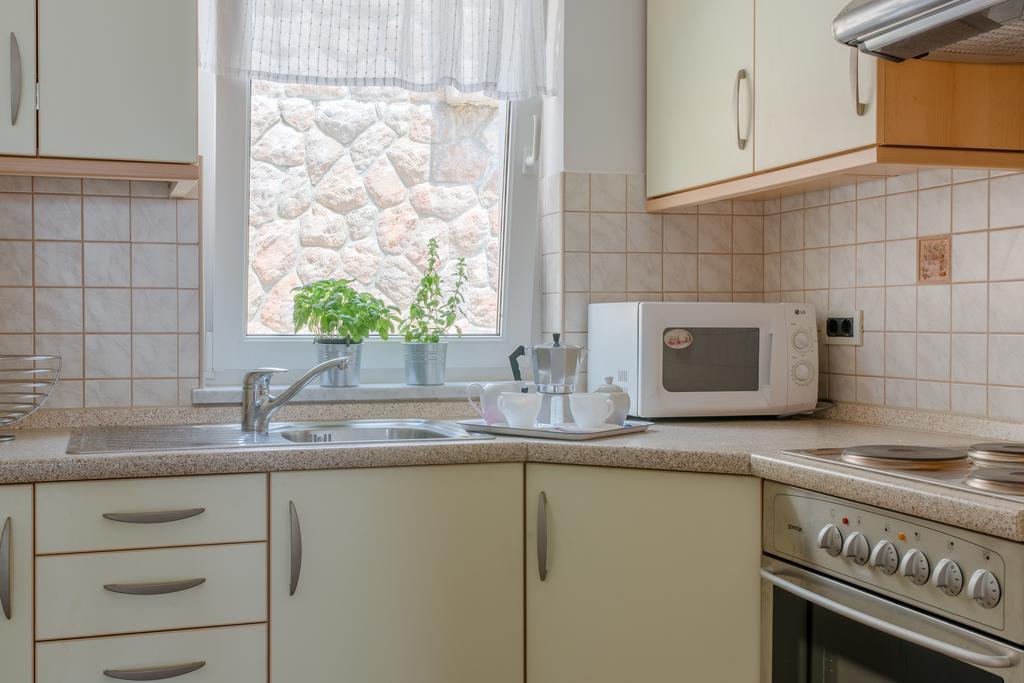 Seaside Apartment Baric Draga Exterior photo