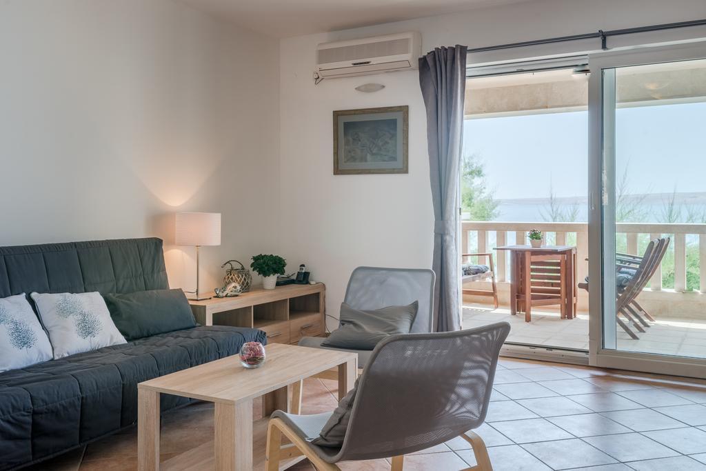 Seaside Apartment Baric Draga Exterior photo
